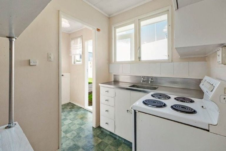 Photo of property in 20 Carlisle Street, Greerton, Tauranga, 3112