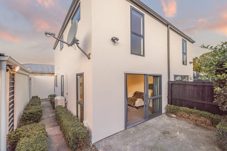 Photo of property in 2/25 Draper Street, Richmond, Christchurch, 8013