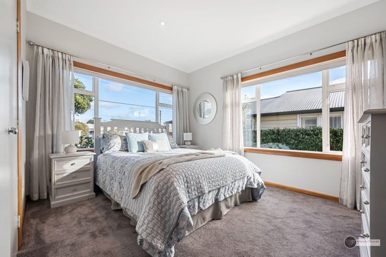 Photo of property in 35 Cudby Street, Woburn, Lower Hutt, 5011