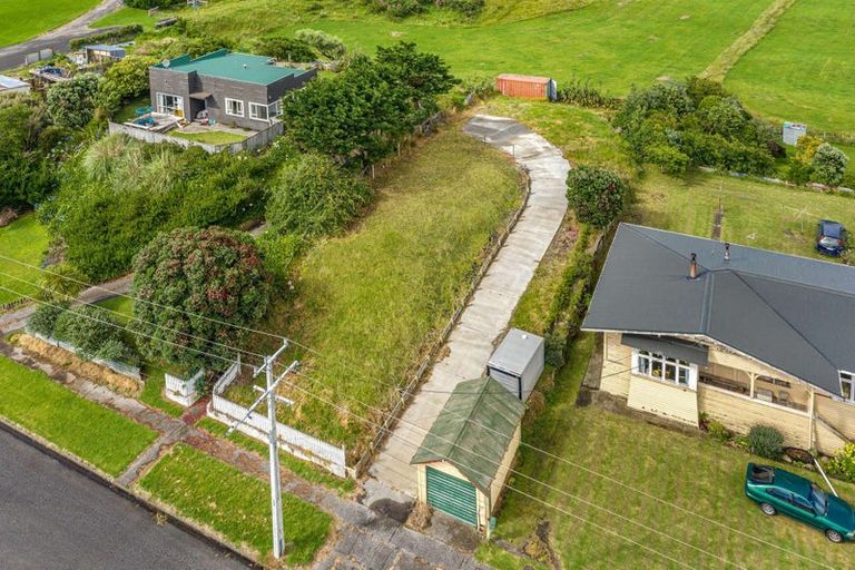 Photo of property in 23 Middlesex Street, Patea, 4520