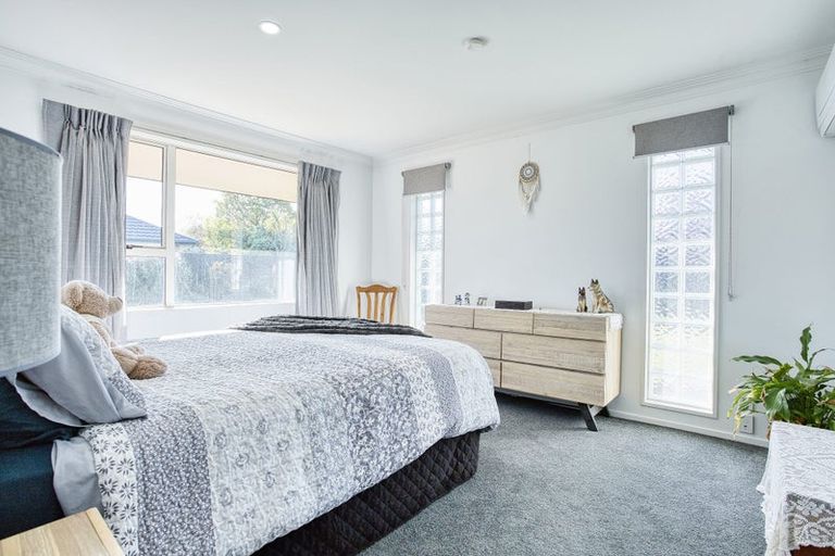 Photo of property in 41 Broadhaven Avenue, Parklands, Christchurch, 8083