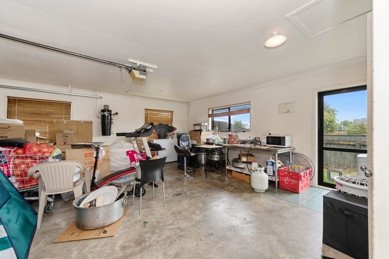 Photo of property in 43 Catalina Drive, Melville, Hamilton, 3206