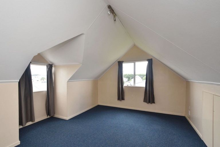 Photo of property in 1 O'byrne Street, Waikiwi, Invercargill, 9810