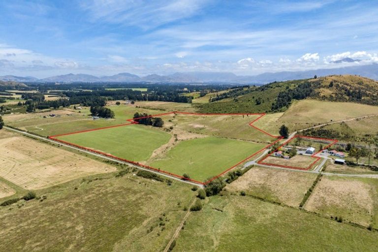 Photo of property in 102 Lewis Road, View Hill, Oxford, 7495