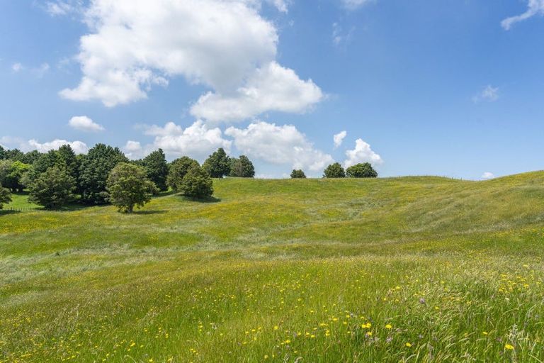 Photo of property in 1461 Poihipi Road, Oruanui, 3377