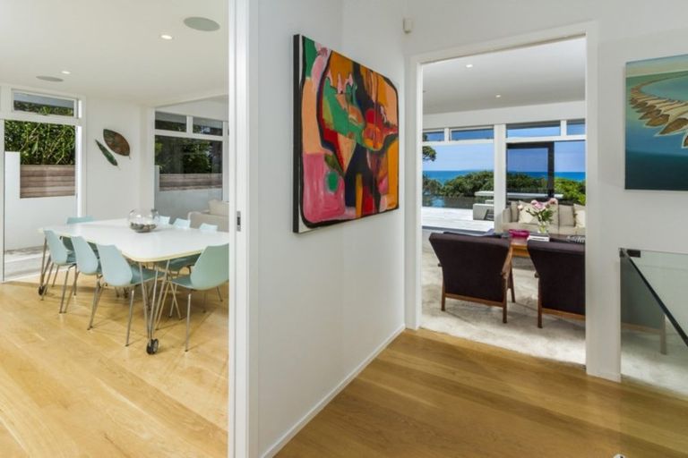 Photo of property in 2/34 Whitby Crescent, Mairangi Bay, Auckland, 0630