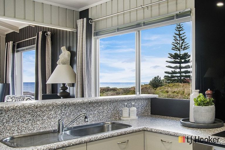 Photo of property in 287 Seaforth Road, Waihi Beach, 3611