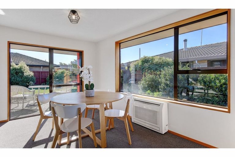 Photo of property in 7 Peebles Drive, Hei Hei, Christchurch, 8042