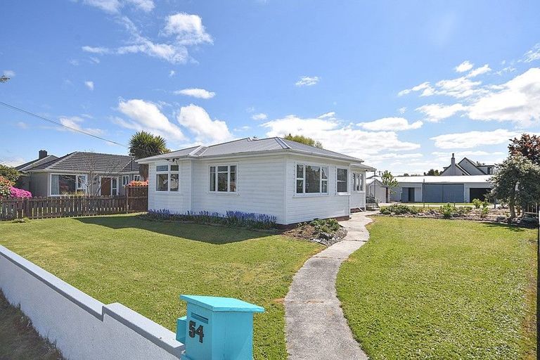 Photo of property in 54 Chaucer Street, Milton, 9220