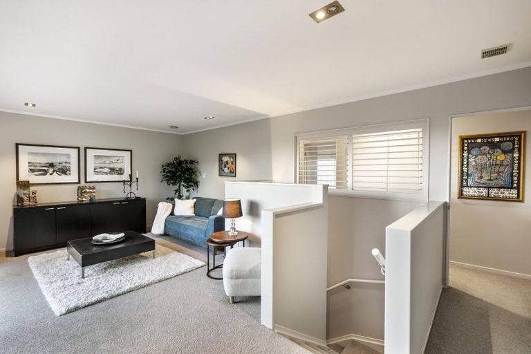 Photo of property in 38 Braemar Road, Castor Bay, Auckland, 0620