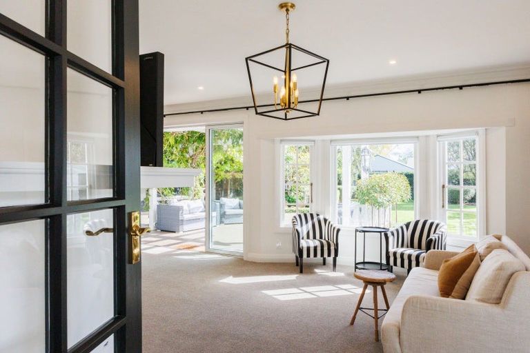 Photo of property in 23 Elmira Avenue, Hokowhitu, Palmerston North, 4410