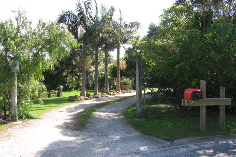 Photo of property in 20 Hilldale Crescent, Kuaotunu West, Whitianga, 3592