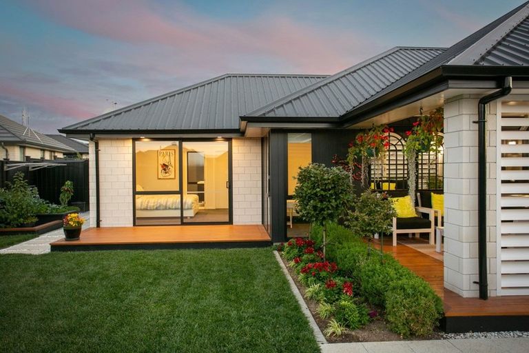 Photo of property in 3 Webber Street, Cambridge, 3434