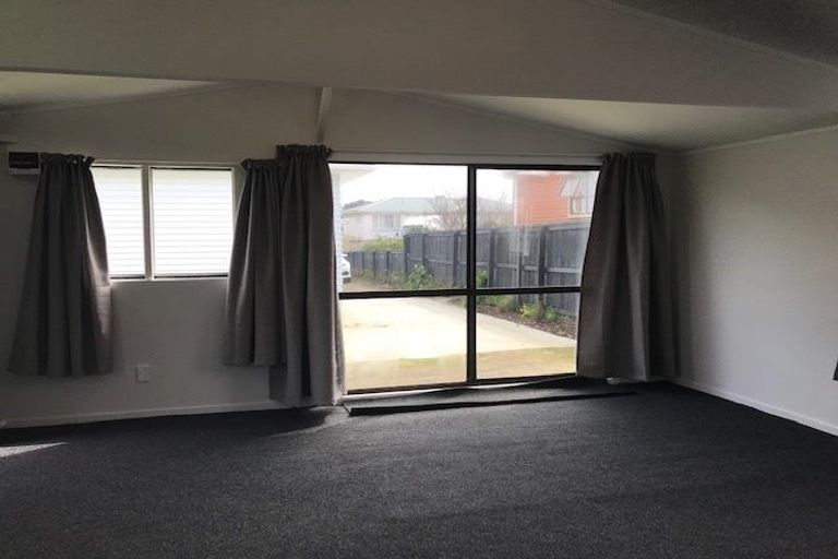 Photo of property in 104 Fisher Crescent, Otara, Auckland, 2023