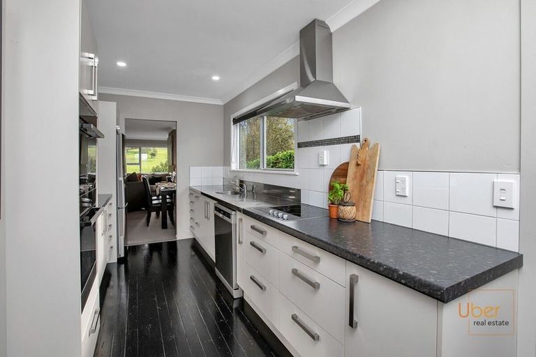 Photo of property in 208 Hurndall Street West, Maungaturoto, 0520