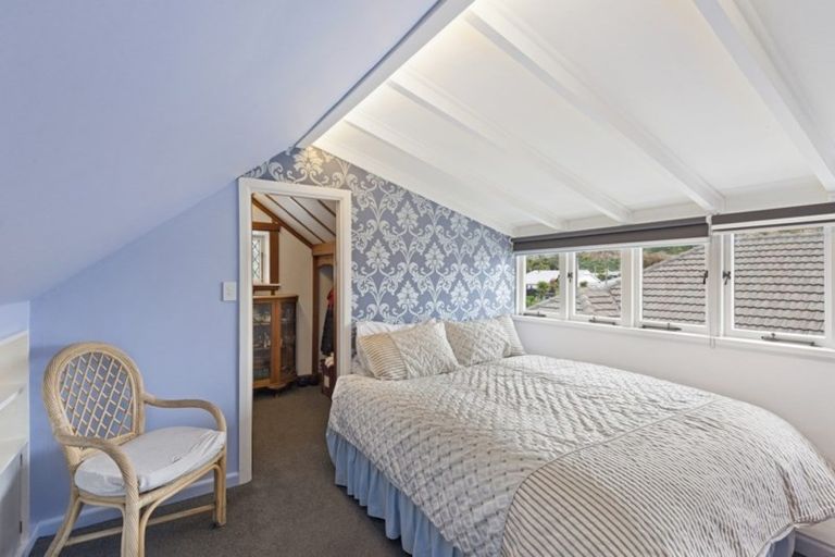 Photo of property in 39 Wiggins Street, Sumner, Christchurch, 8081