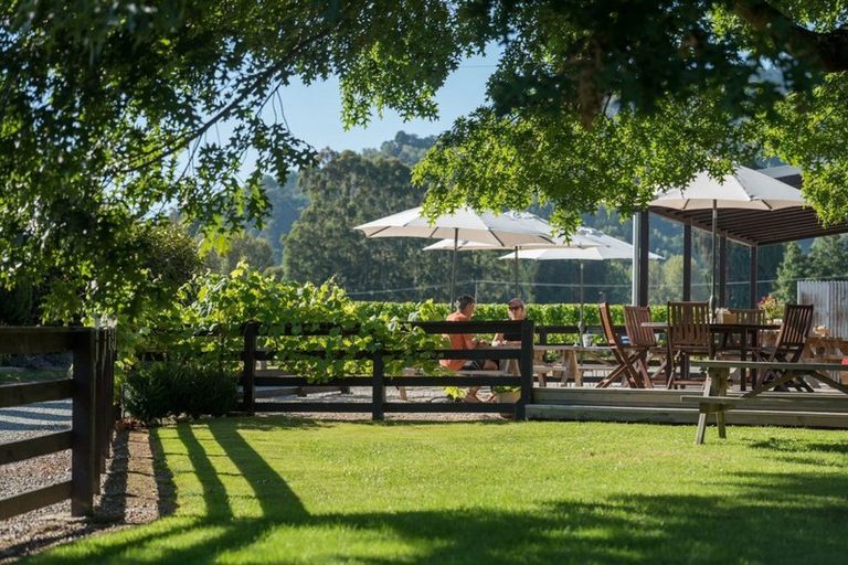 Photo of property in 1469 Motueka Valley Highway, Ngatimoti, Motueka, 7196