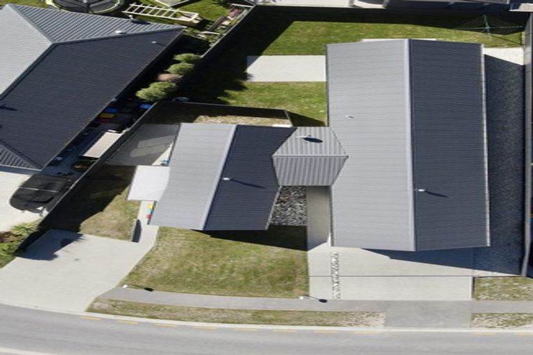 Photo of property in 106 Stalker Road, Lower Shotover, Queenstown, 9304