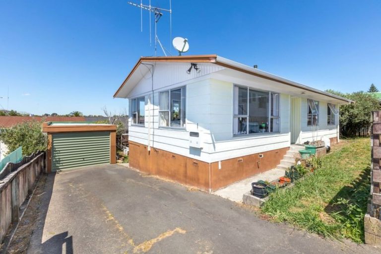 Photo of property in 9a Rothesay Place, Dinsdale, Hamilton, 3204