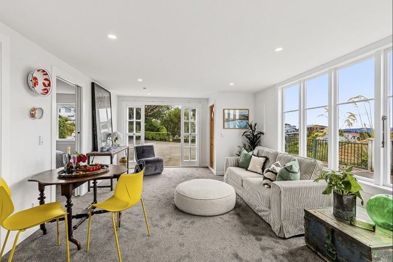 Photo of property in 39 Mills Road, Brooklyn, Wellington, 6021