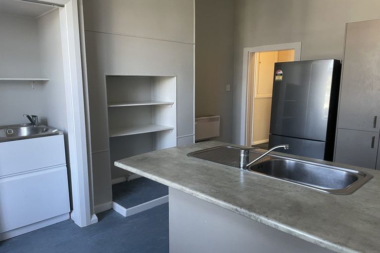 Photo of property in 8 Kenwyn Terrace, Newtown, Wellington, 6021