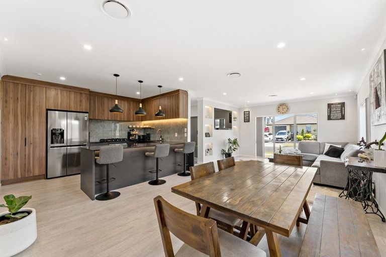 Photo of property in 4 Raki Street, Pukekohe, 2120