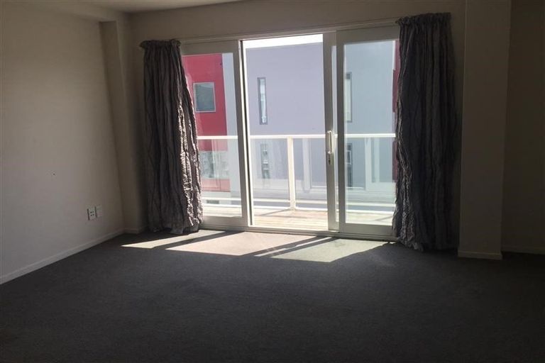 Photo of property in The Peak Apartments, 1001/170 Taranaki Street, Te Aro, Wellington, 6011