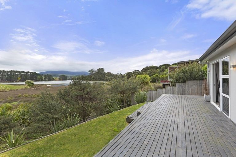 Photo of property in 19 Robertson Street, Raglan, 3225