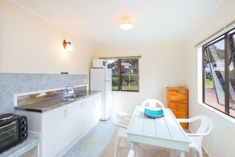 Photo of property in 43 Lincoln Street, Mangawhai Heads, Mangawhai, 0505