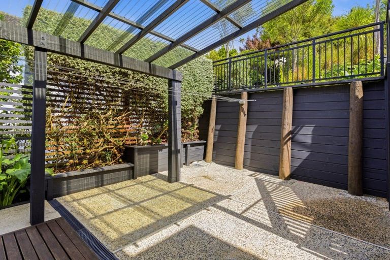 Photo of property in 37 Earls Road, Saint Clair, Dunedin, 9012