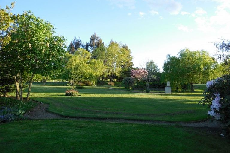 Photo of property in 46 Torlesse Road, West Melton, Christchurch, 7671