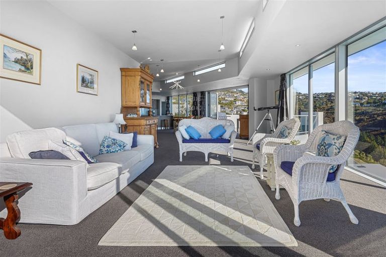 Photo of property in 4 Gazelle Lane, Redcliffs, Christchurch, 8081