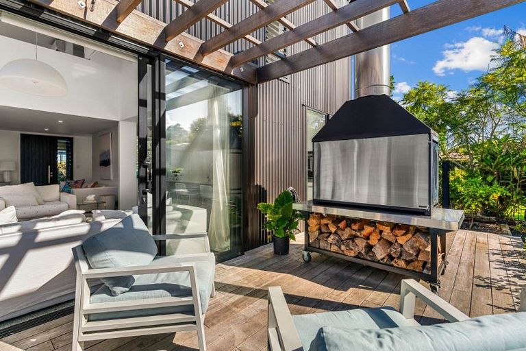 Photo of property in 9 Citrus Place, Mangawhai, 0505