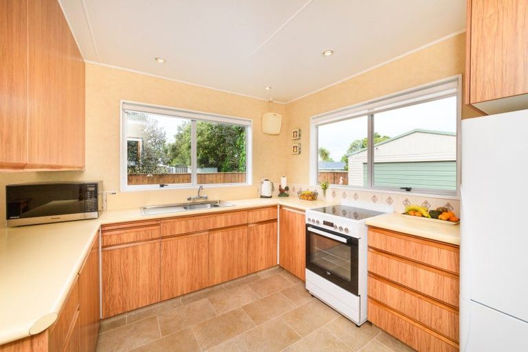 Photo of property in 70 Sherwill Street, Feilding, 4702