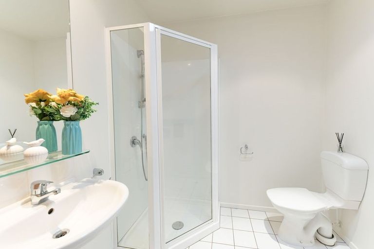 Photo of property in 88/2 Armoy Drive, East Tamaki, Auckland, 2016