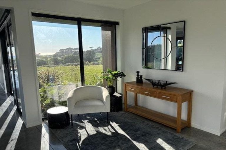 Photo of property in 29 Washer Road, Omata, New Plymouth, 4374