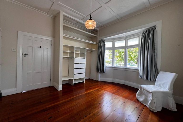 Photo of property in 52 Calliope Road, Devonport, Auckland, 0624