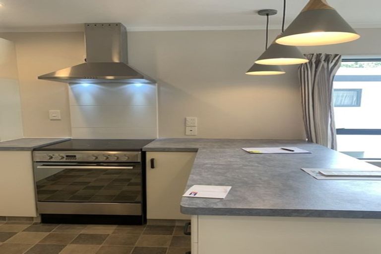 Photo of property in 22a-b Milton Road, Bluff Hill, Napier, 4110