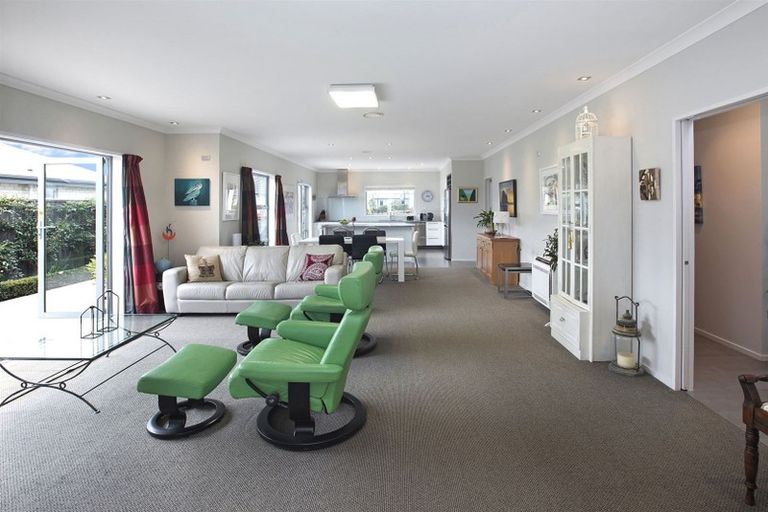 Photo of property in 12 Brookwater Avenue, Northwood, Christchurch, 8051