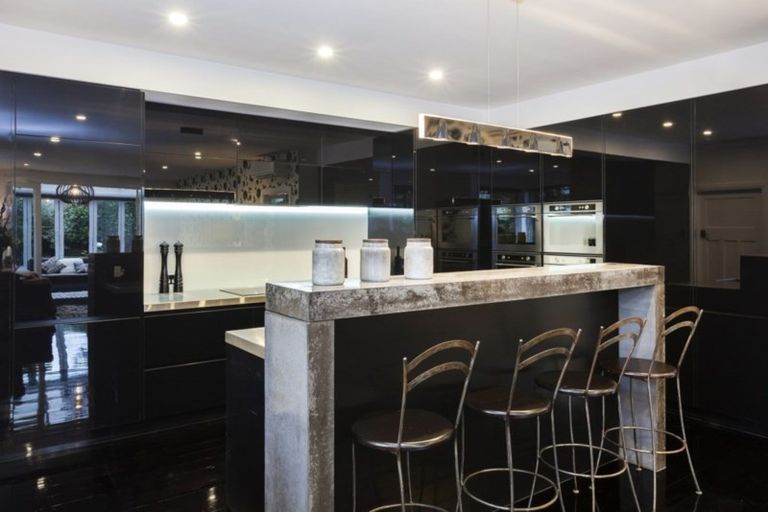 Photo of property in 107 Office Road, Merivale, Christchurch, 8014