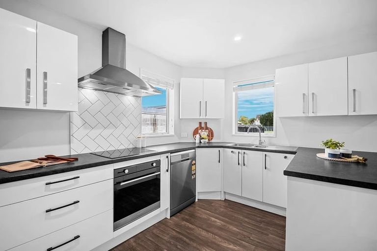 Photo of property in 1/50 Buckleys Road, Linwood, Christchurch, 8062