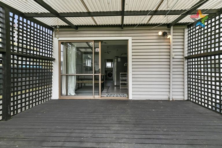 Photo of property in 51 Compton Crescent, Taita, Lower Hutt, 5011