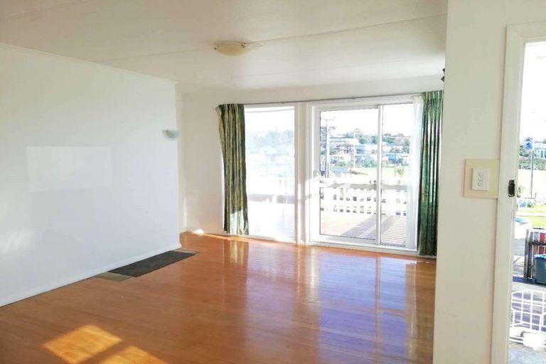 Photo of property in 10 Valonia Street, New Windsor, Auckland, 0600