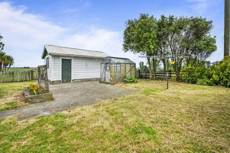 Photo of property in 473 Taipo Road, Rongotea, Palmerston North, 4476