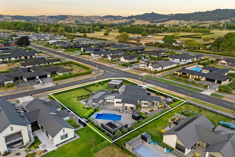 Photo of property in 14 Baxter Michael Crescent, Cambridge, 3434