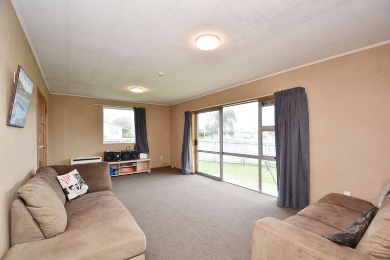 Photo of property in 52 Dunbeath Crescent, Kew, Invercargill, 9812