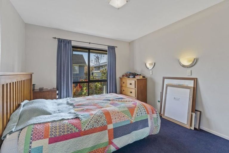 Photo of property in 47a Aorangi Road, Bryndwr, Christchurch, 8053