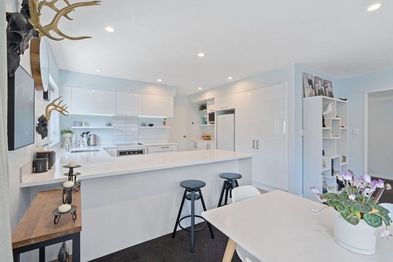 Photo of property in 80a Muir Avenue, Halswell, Christchurch, 8025