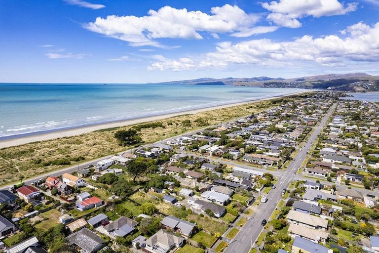 Photo of property in 181 Pine Avenue, South New Brighton, Christchurch, 8062
