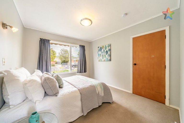 Photo of property in 4 Stamford Grove, Avalon, Lower Hutt, 5011